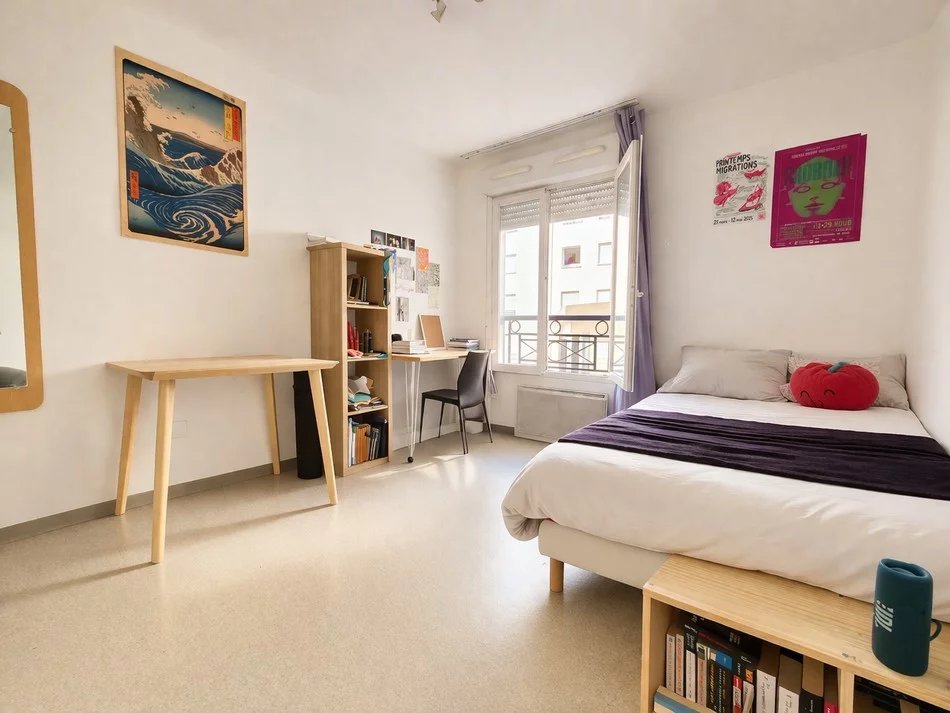 Nice St Roch Résidence récente studio loué pour investissement locatif