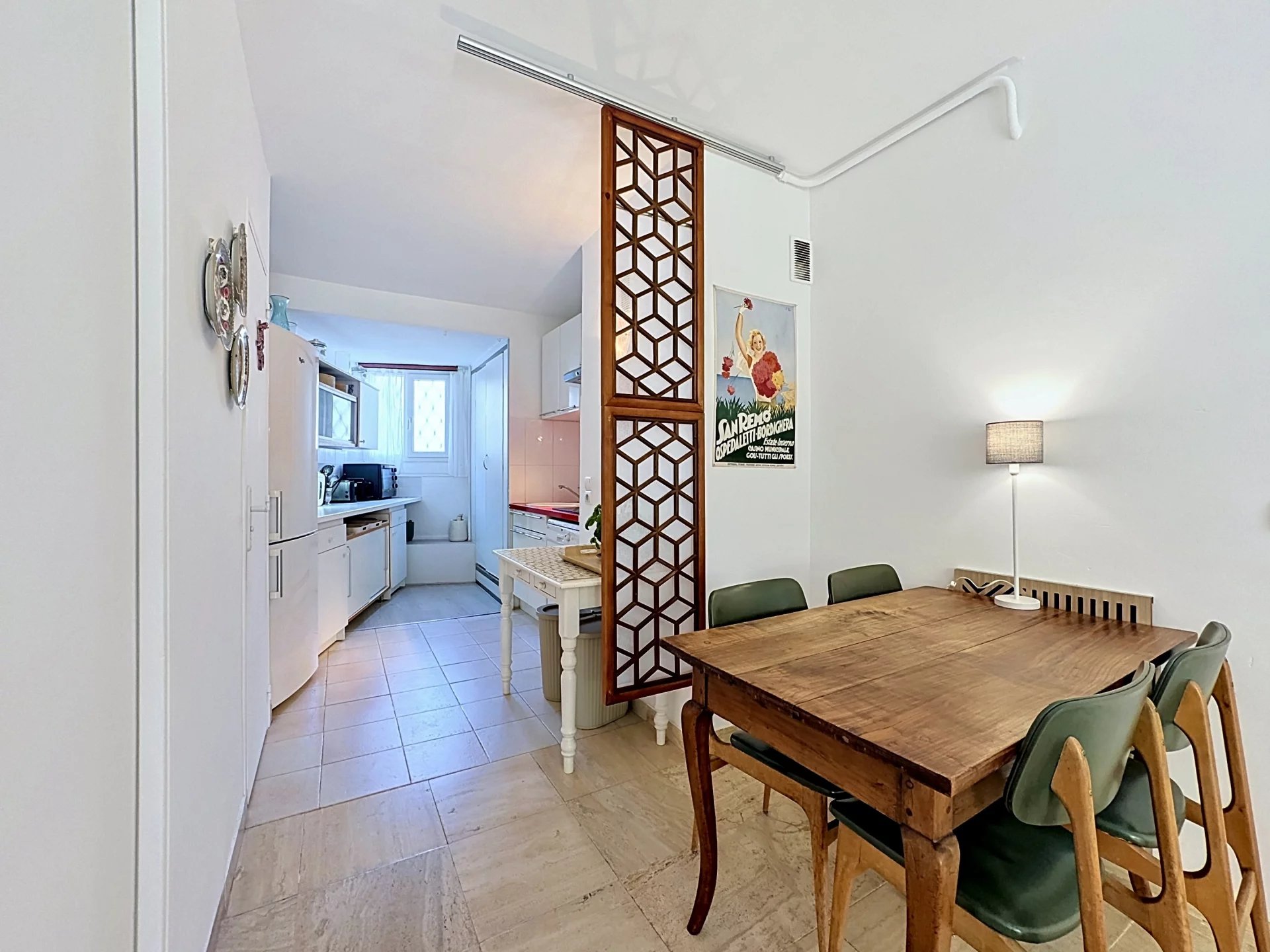 CANNES 2P GROUND FLOOR GARDEN TERRACE