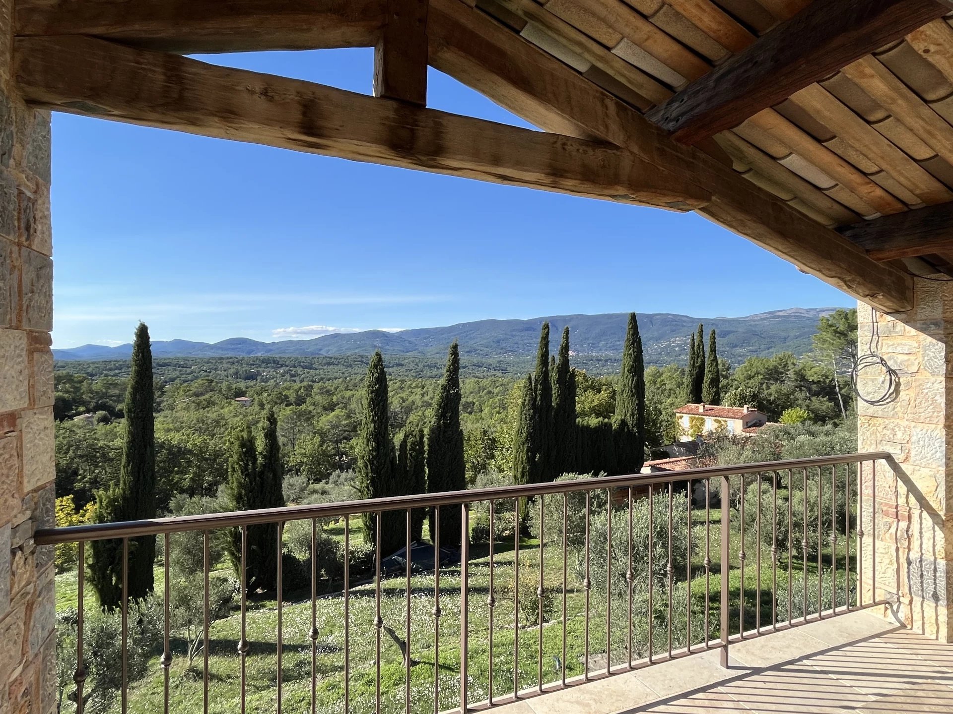 Old stone mas with amazing panoramic view - FAYENCE