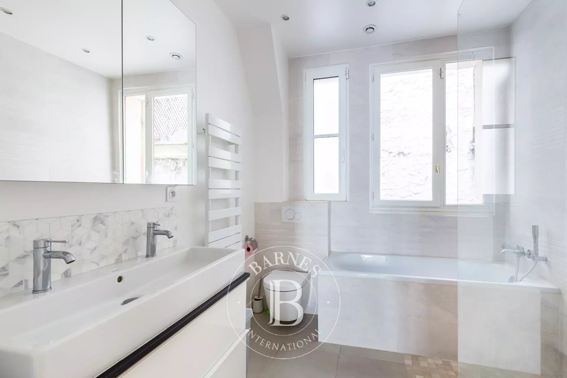 Daire Paris 8ème - picture 11