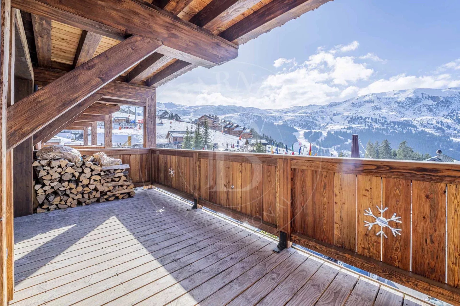 Méribel Superb 5-bedroom duplex apartment at Rond Point des Pistes