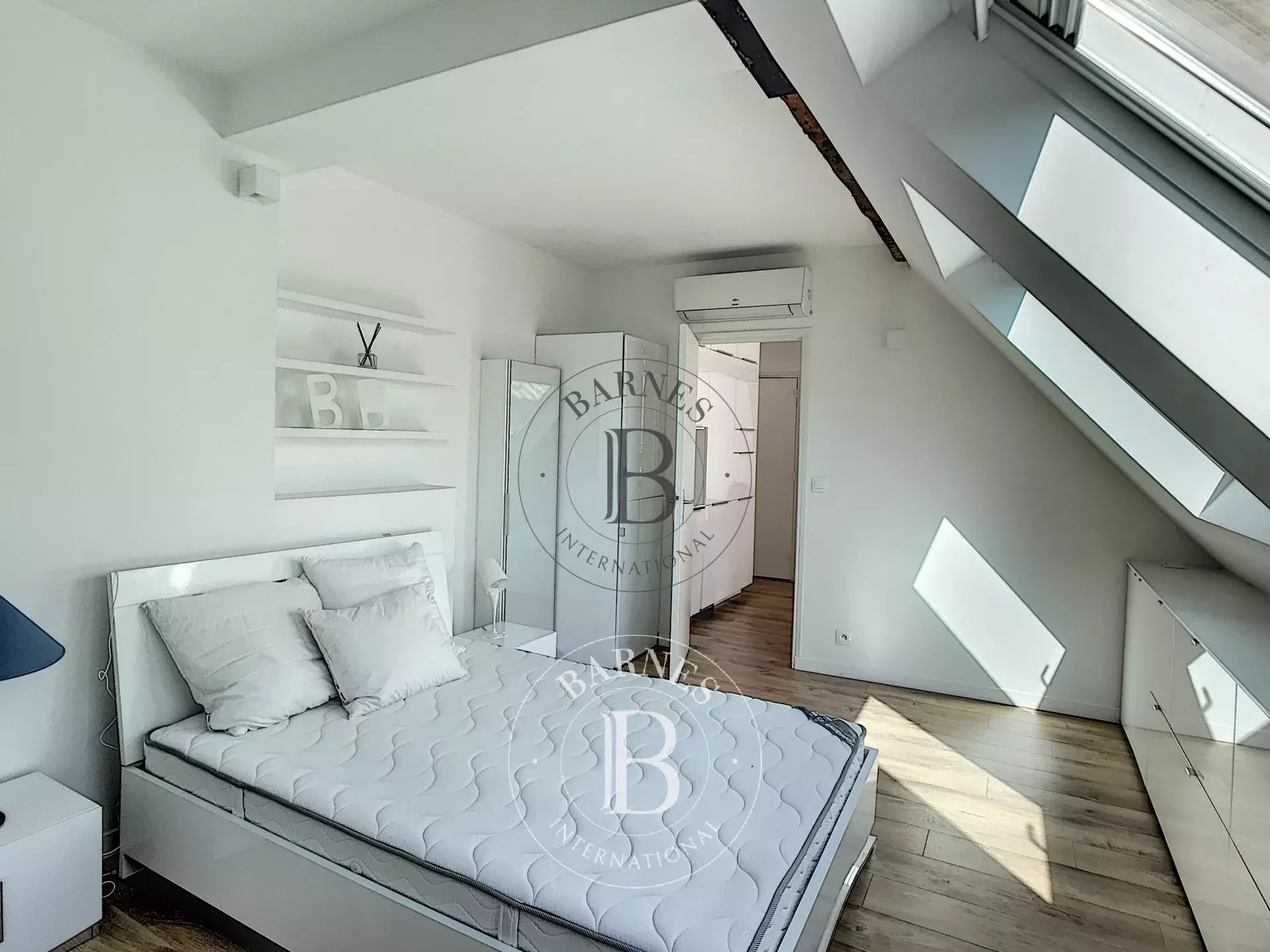 Daire Paris 8ème - picture 6