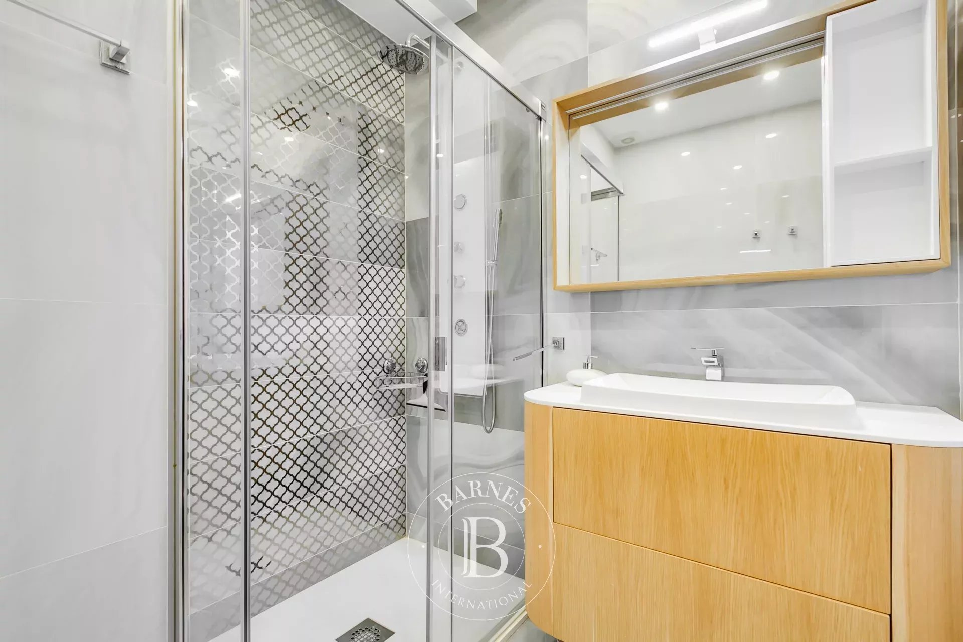 Daire Madrid - picture 25