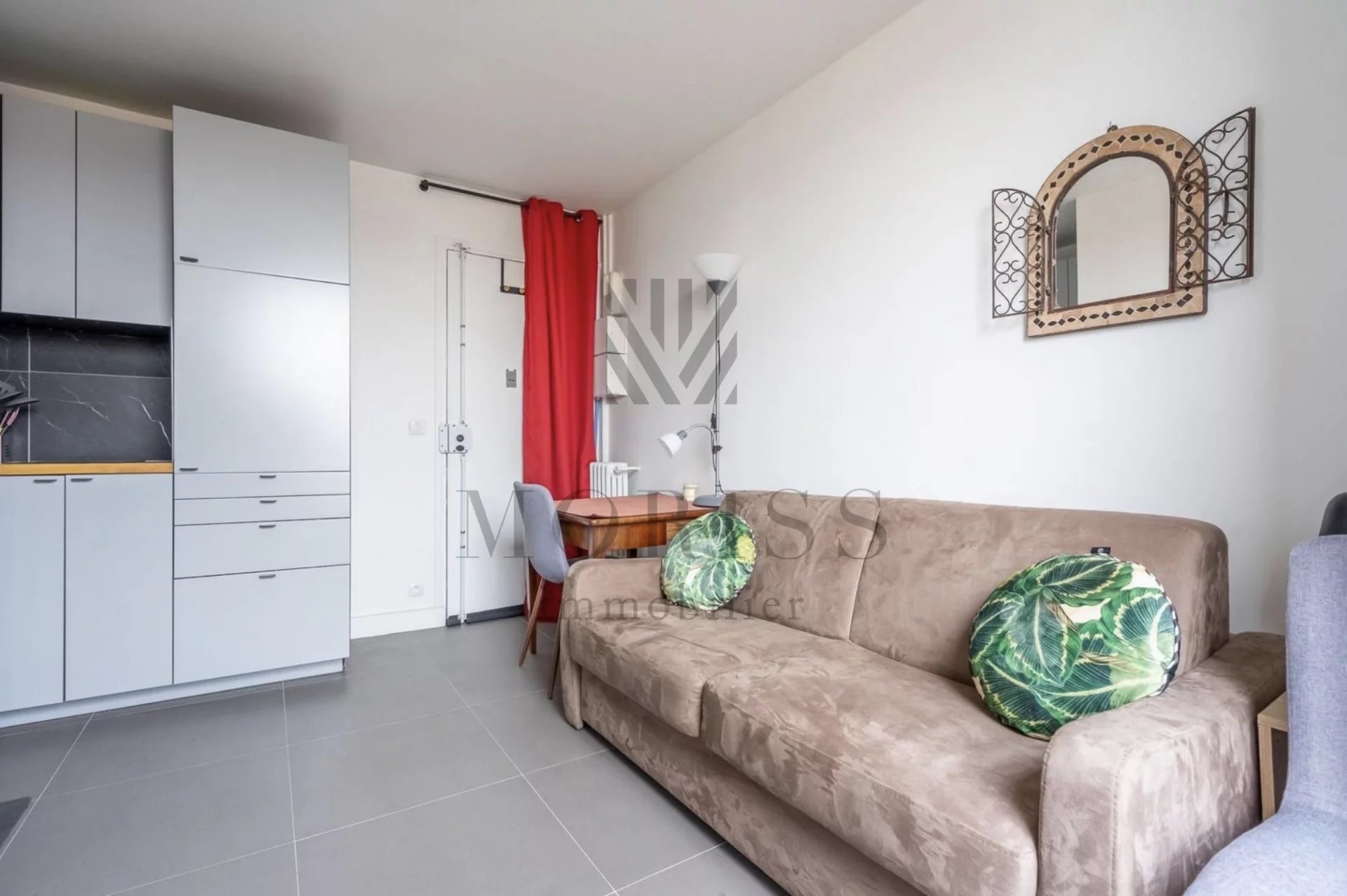 EMPLACEMENT EXCEPTIONNEL - STUDIO 14 M2 - PORTE DE VANVES - 7501 - Image Array