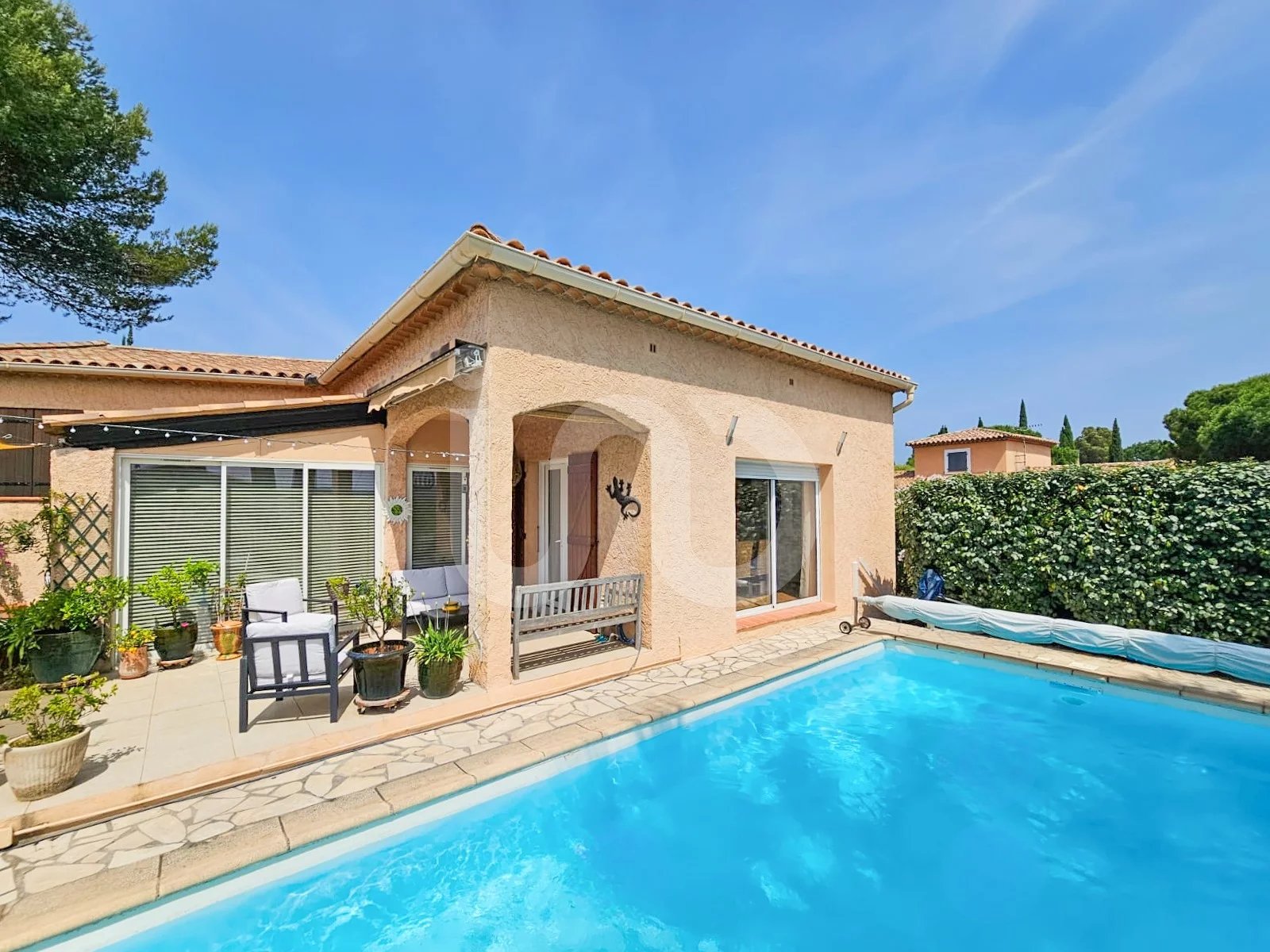 Sale Villa - Saint-Raphaël