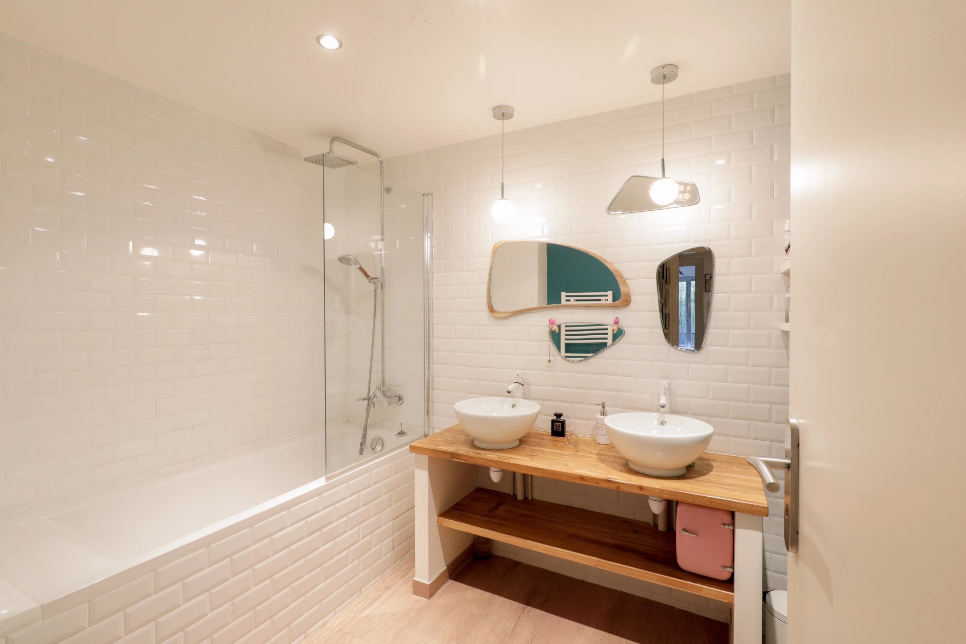 6 Bedroom Villa/Townhouse's Image 20