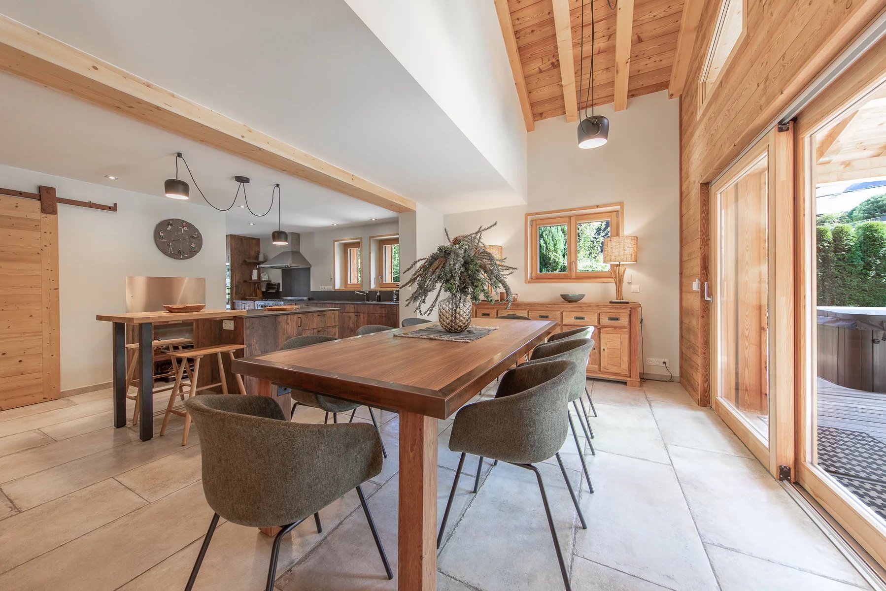 Photo of MORZINE - 5-bedroom chalet Morzine