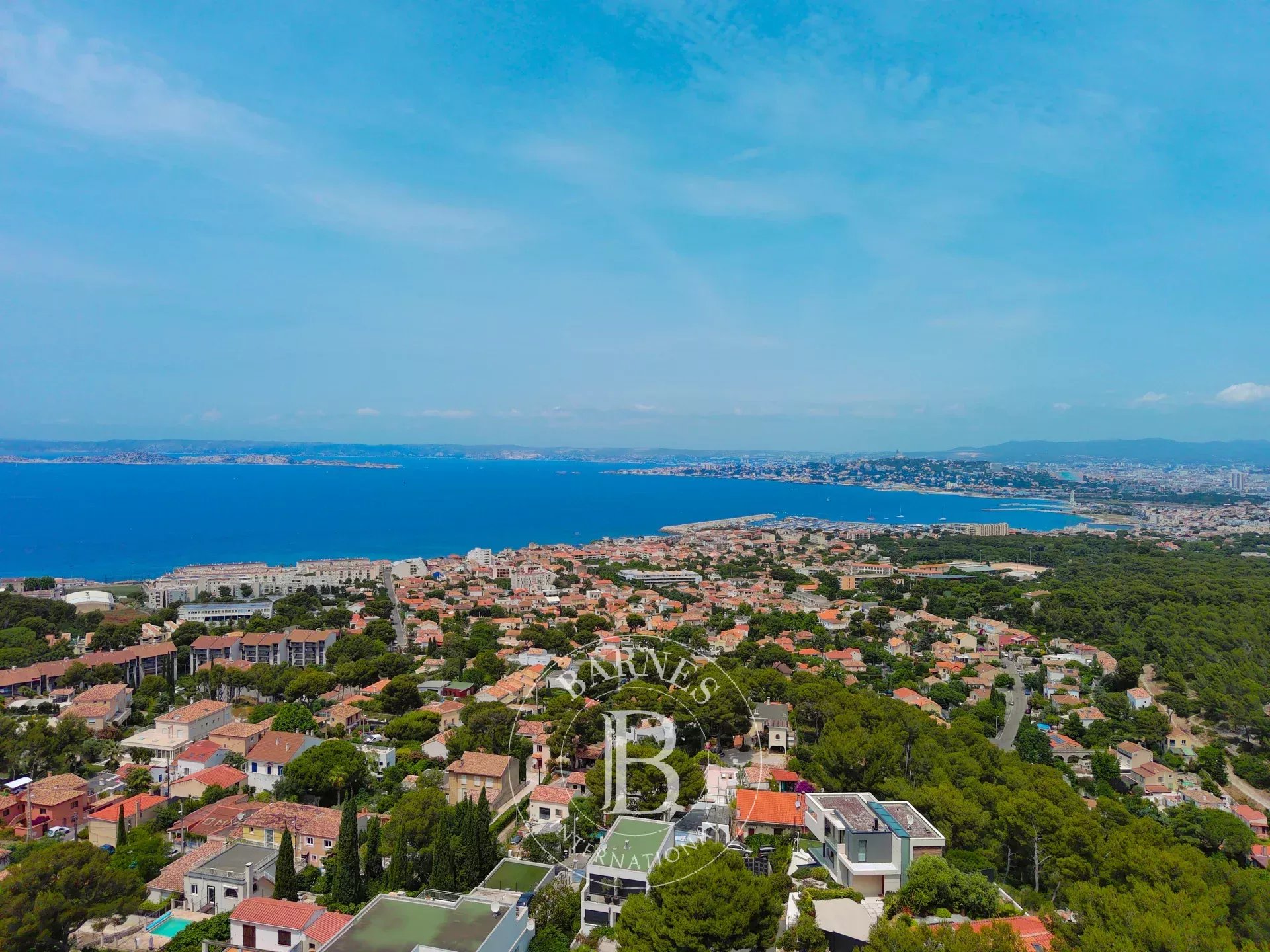 Ev Marseille 8ème - picture 18