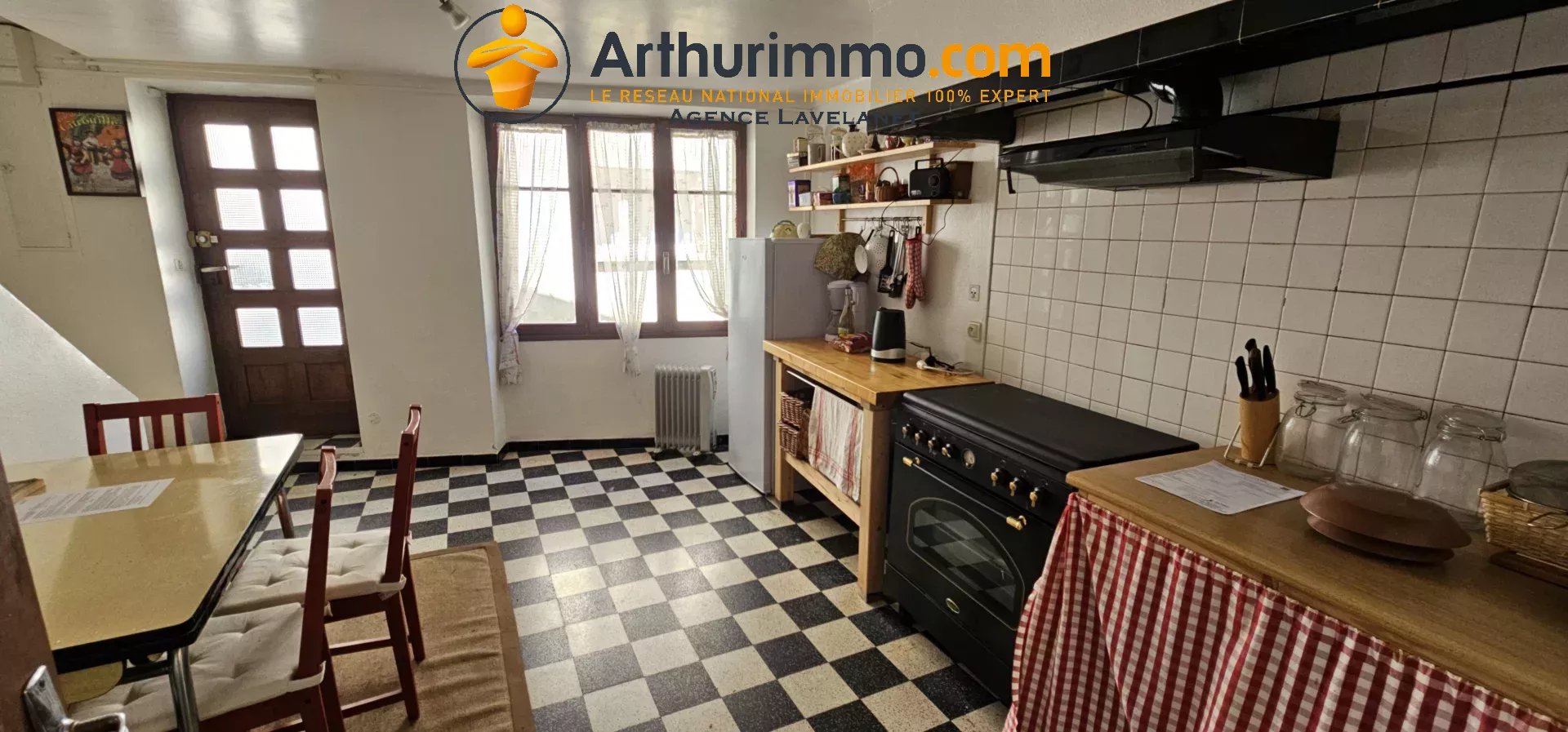 Agence immobilière de 