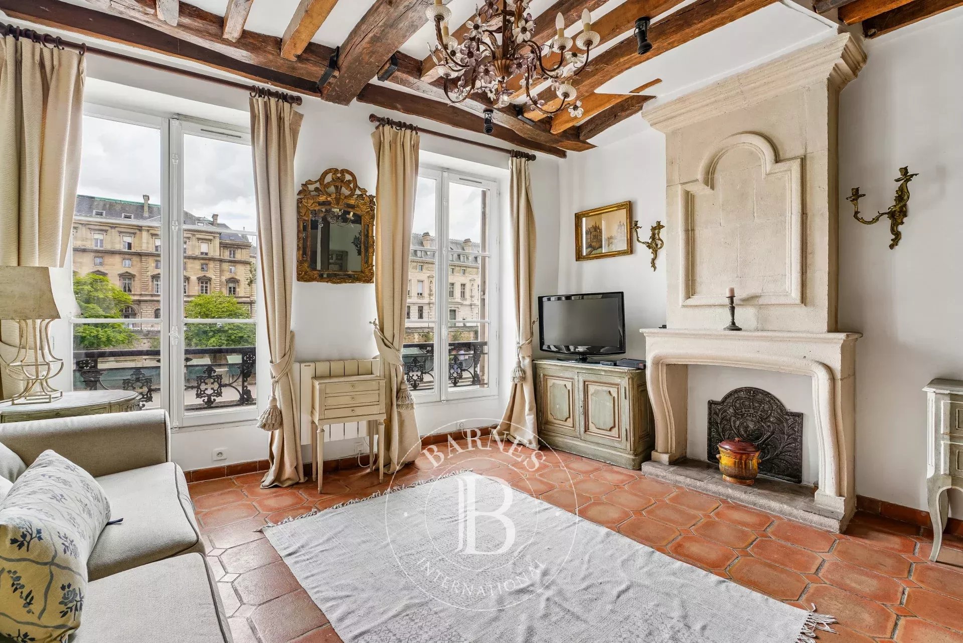 Apartment Paris 75006  -  ref 87050881 (picture 2)