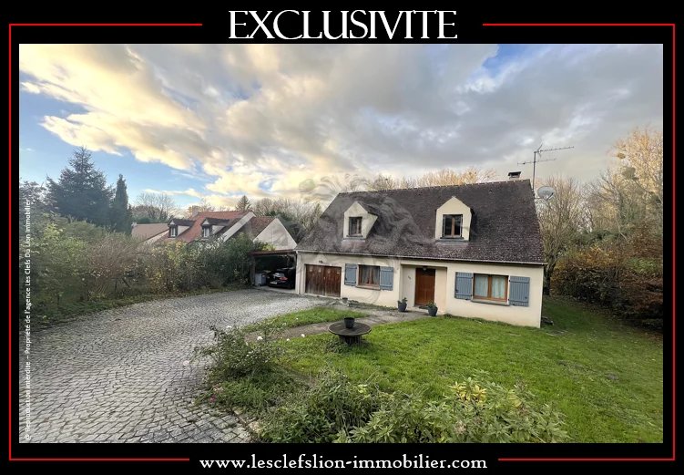 MAISON TRADITIONNELLE DANS UN CADRE NATUREL VERDOYANT