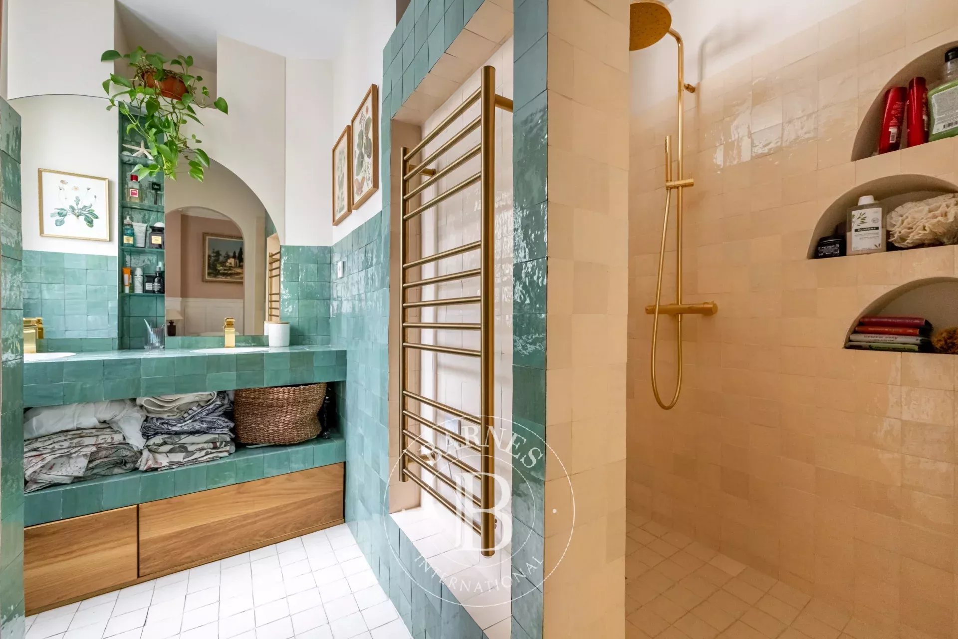 Daire Paris 10ème - picture 12