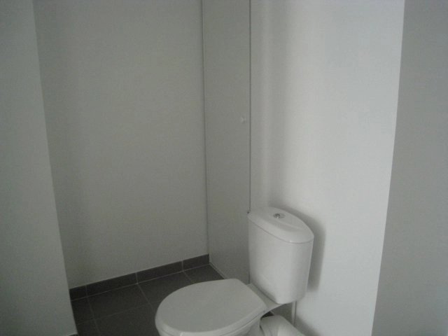 2318254 Location Meyzieu