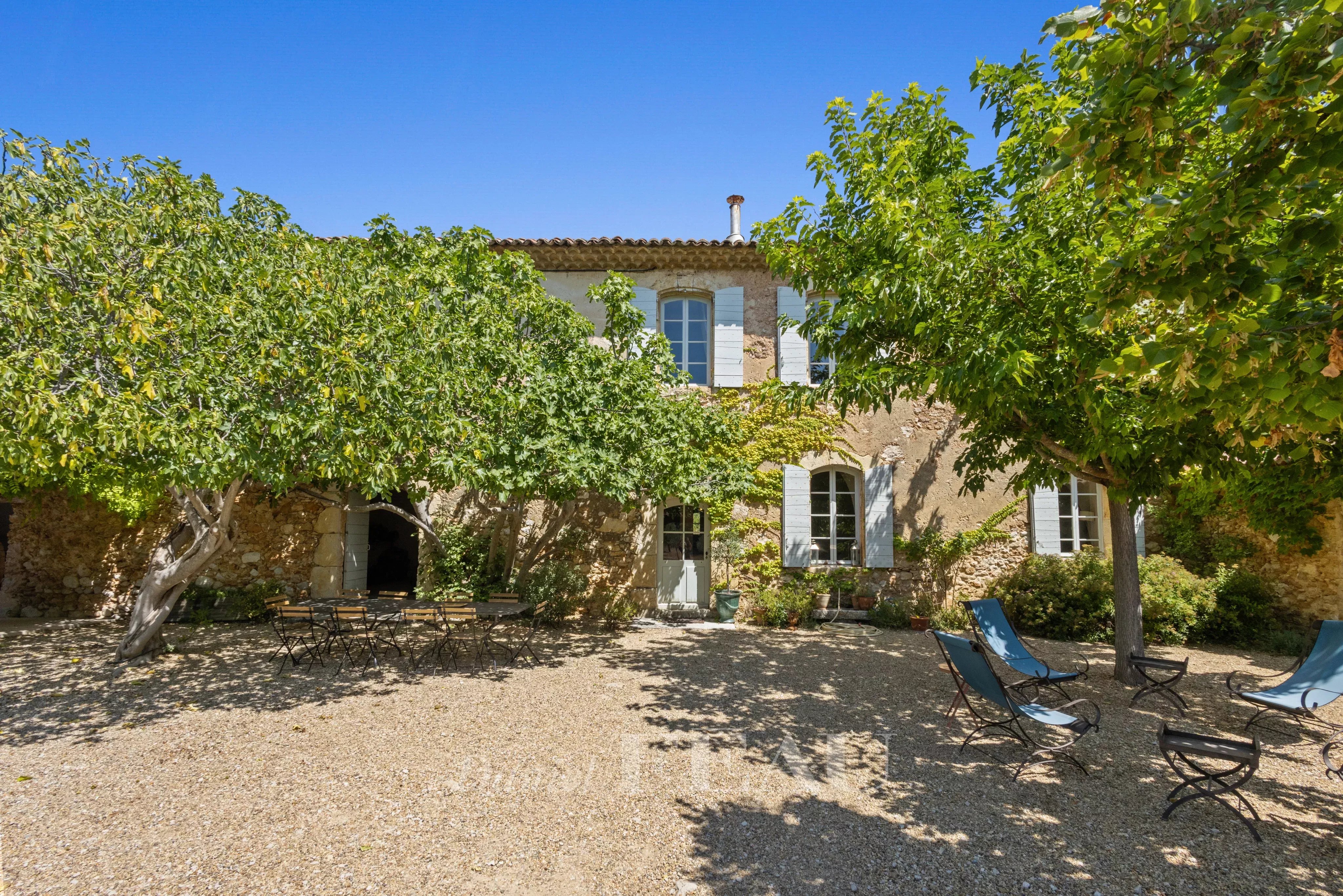 Vinon-sur-Verdon – An exceptional period property