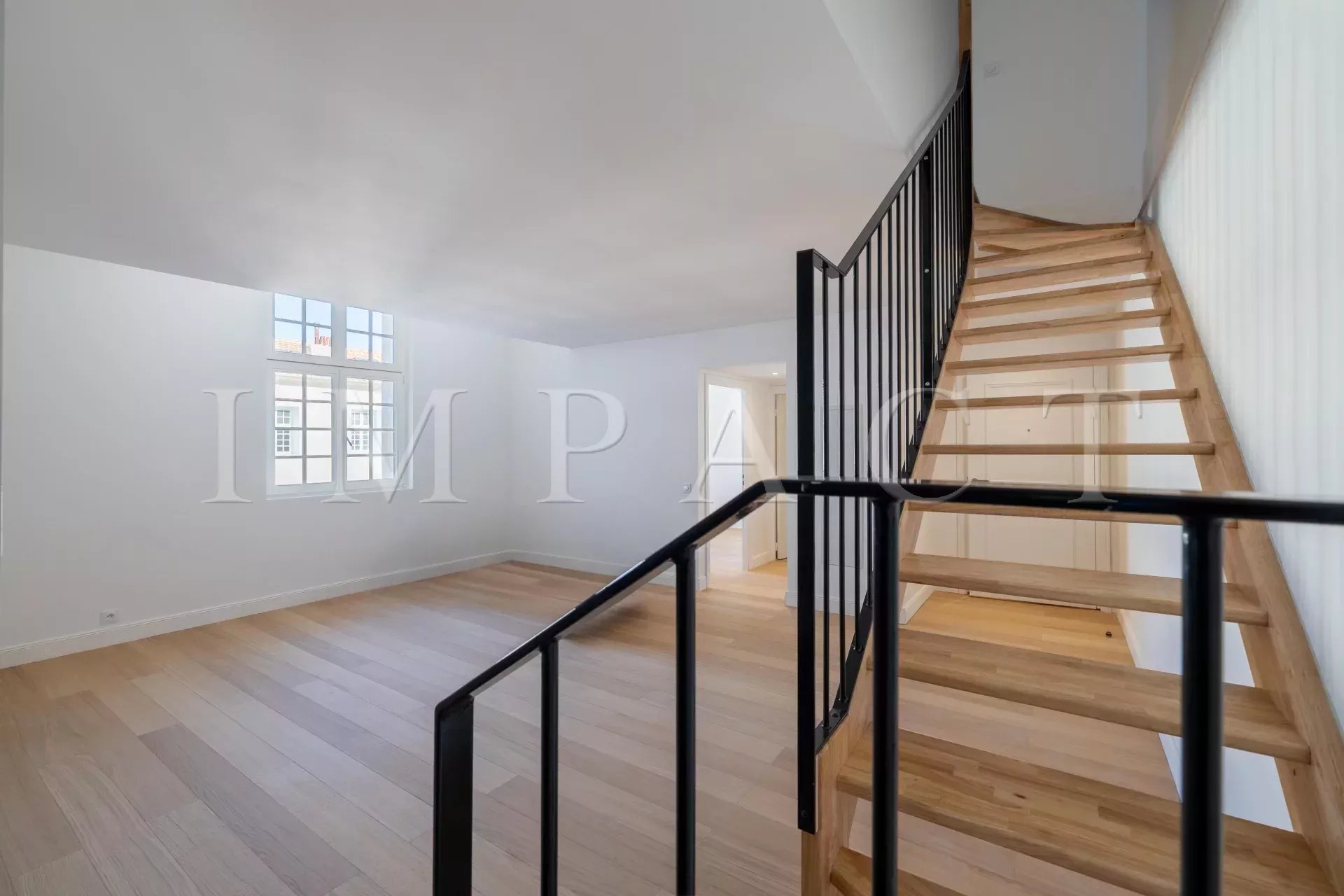 Antibes Centre ville Appartement  4 pièces en duplex à vendre
