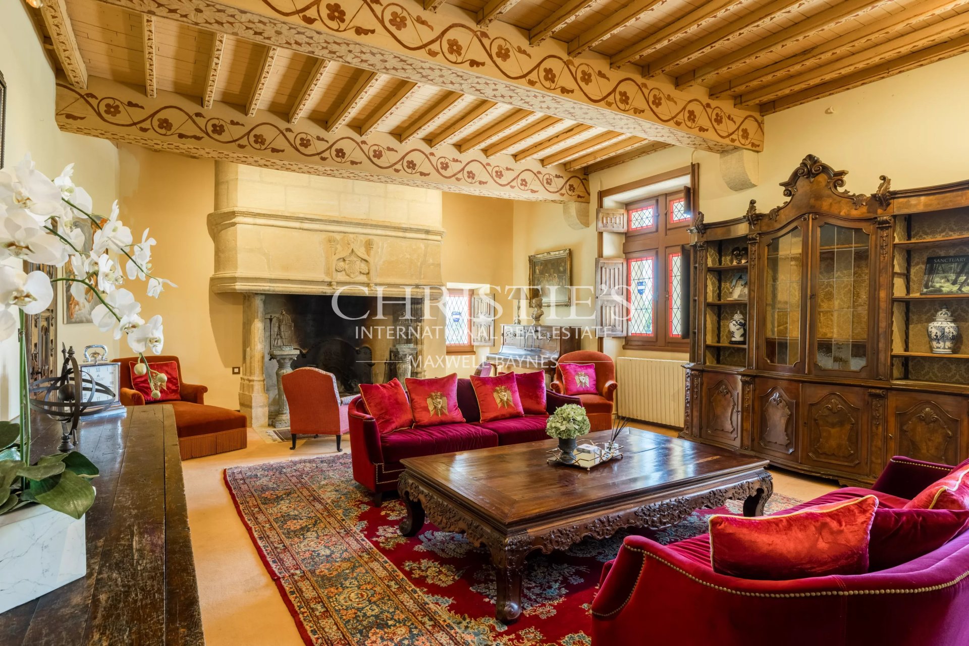 17 Bedroom Chateau's Image 3