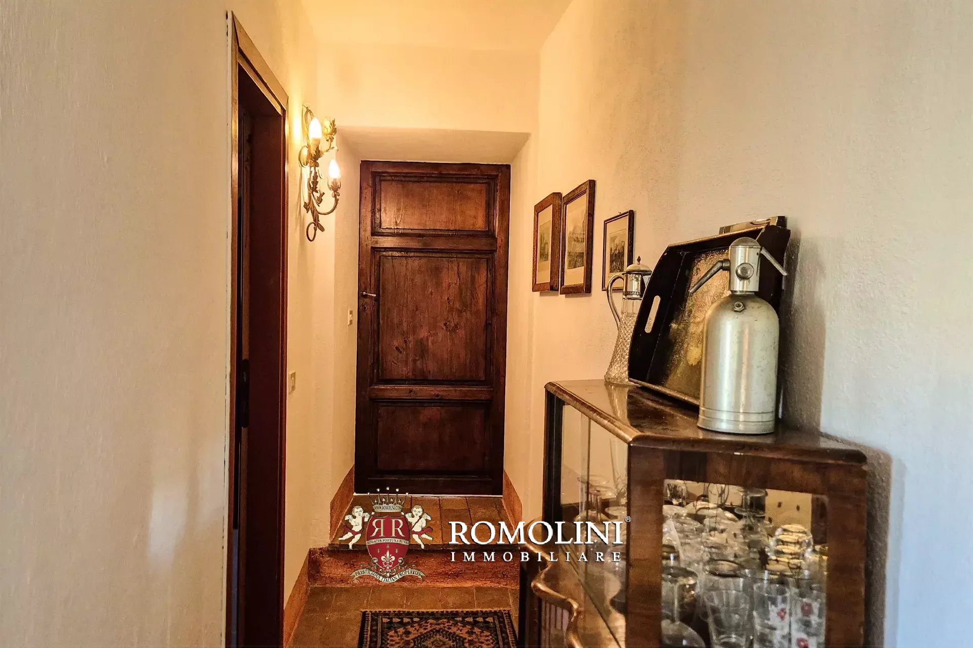 RUSTIC FARMHOUSE WITH POOL FOR SALE IN MOUNT AMIATA, MAREMMA