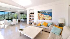 Luxury Penthouse in Cannes | Exclusive Family Estate with Sea Views — photo 5 of 7