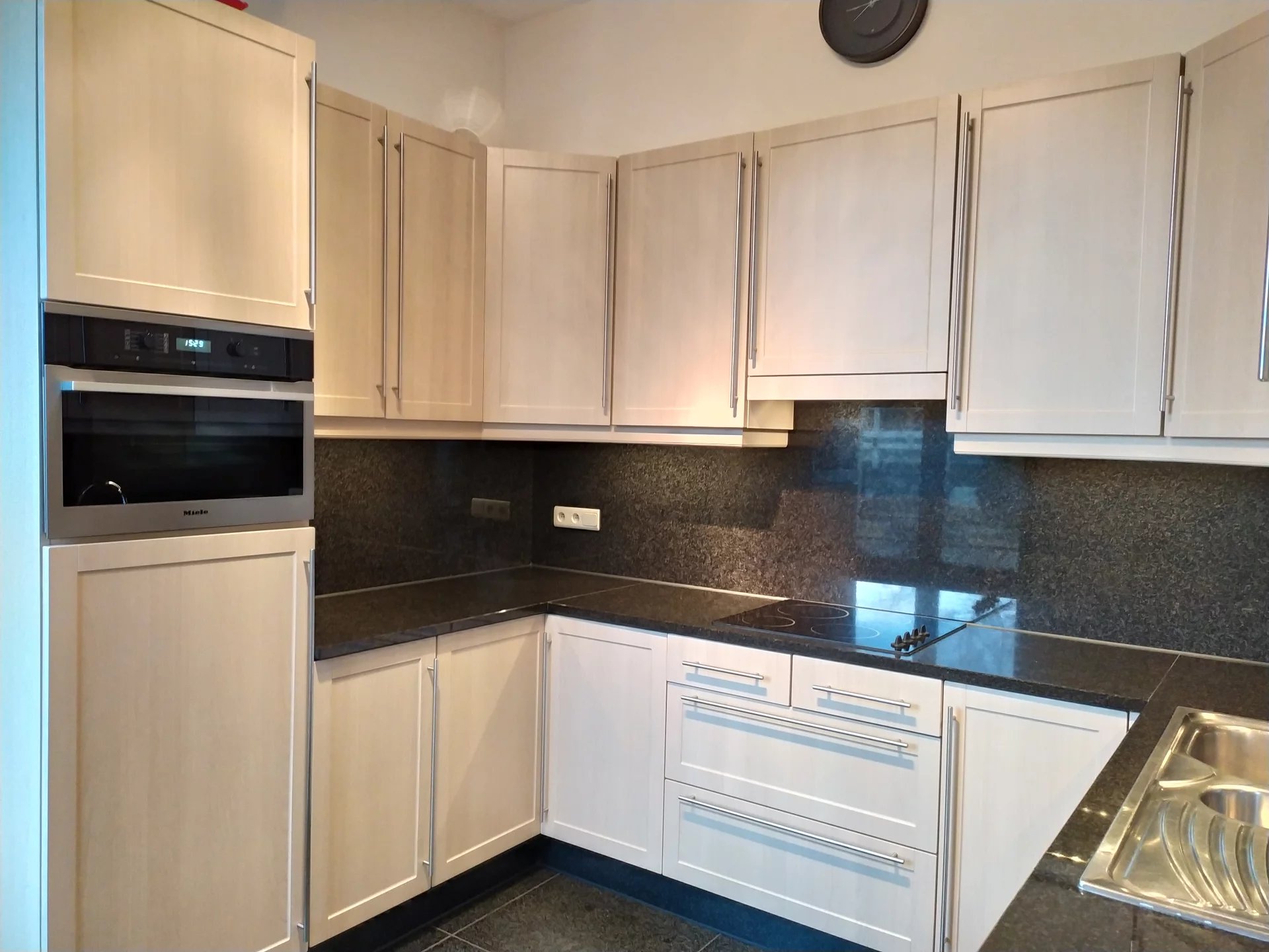 2-bedroom apartment, terraces, 2 parking spaces