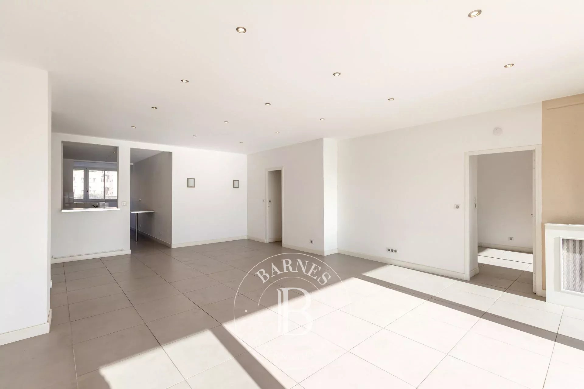 Daire Marseille 2ème - picture 5