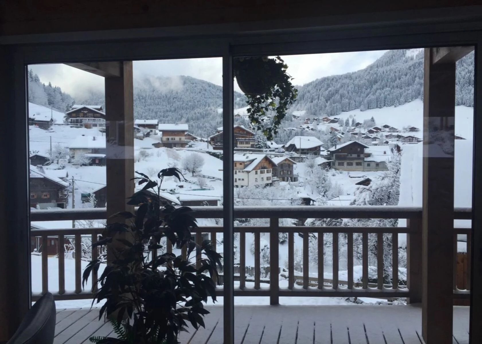 Photo of Morzine – Contemporary chalet with garden and mountain views