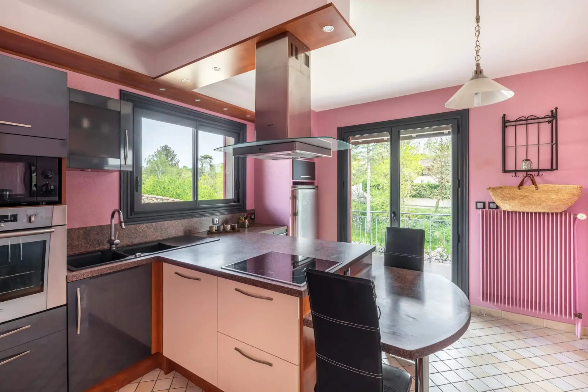 Appartement 93 m² à rénover avec une terrasse 30 m²
