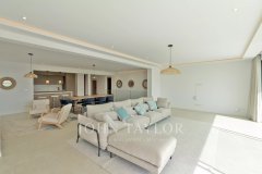 Luxury Villa in Ibiza: Panoramic Family Estate overlooking Dalt Vila — photo 2 of 7