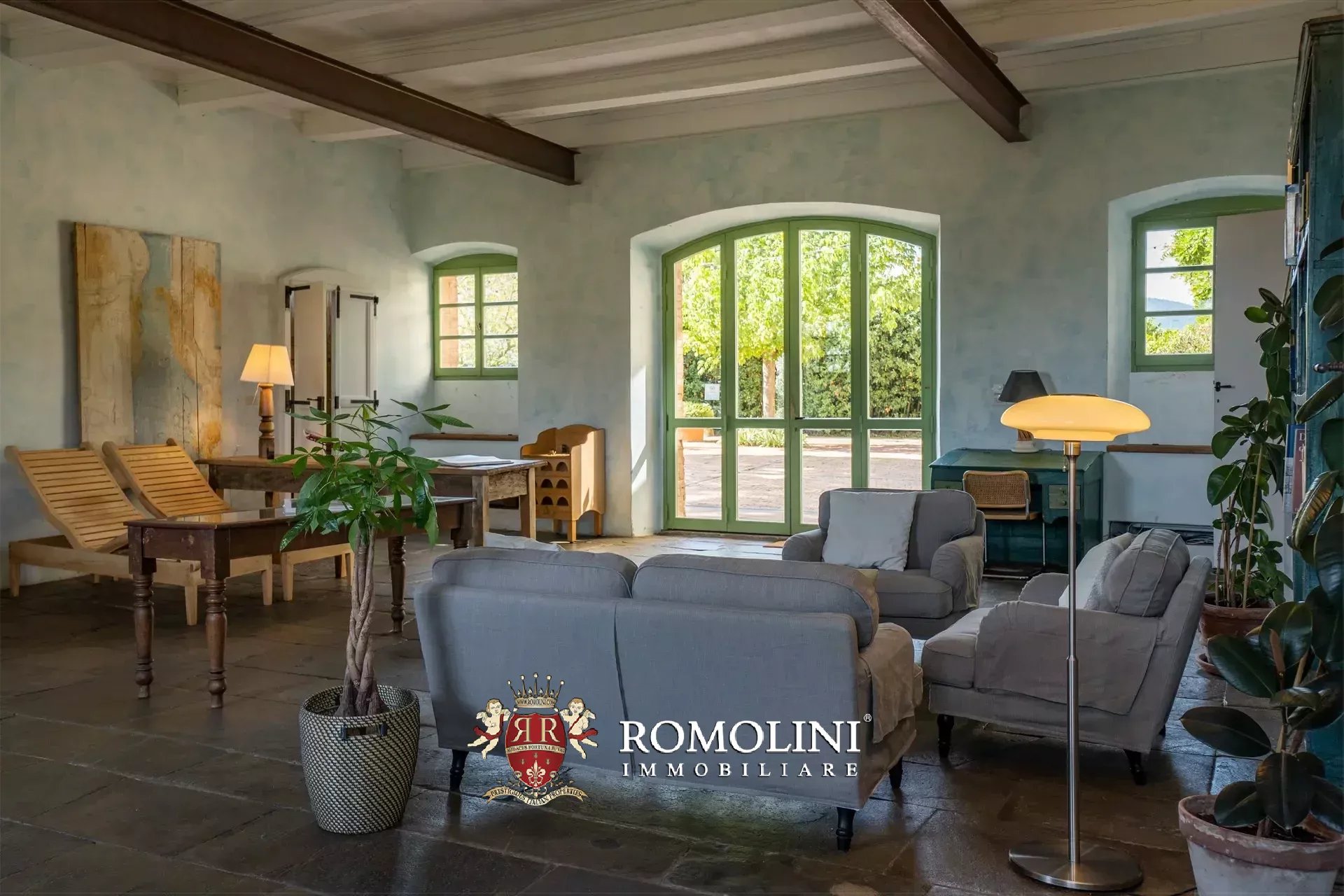 10 Bedroom Villa/Townhouse's Image 50