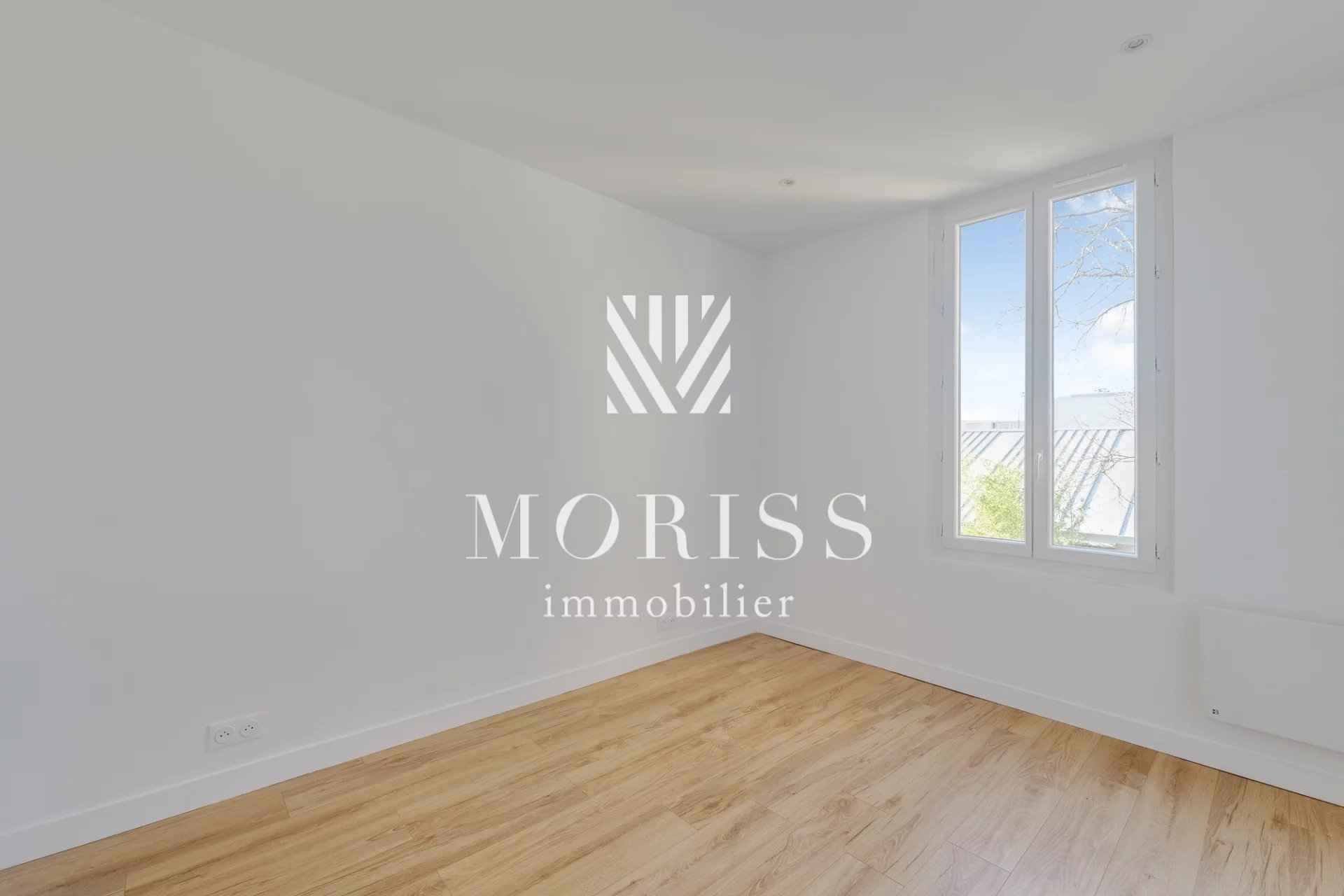 Appartement 2 Pièces de 25m² - REFAIT A NEUF - Image Array