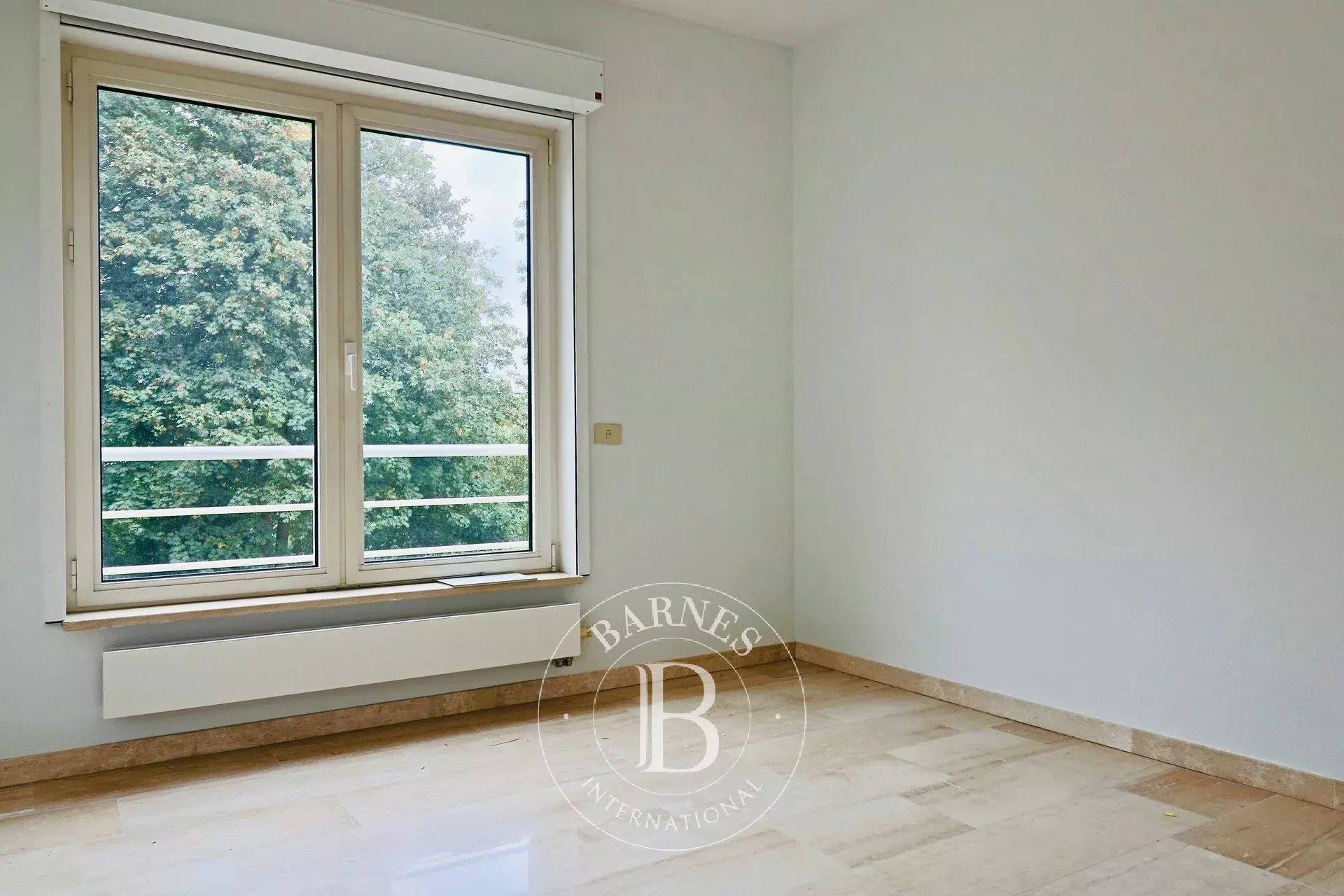Roosevelt - flat 3bed 2bad terras garage