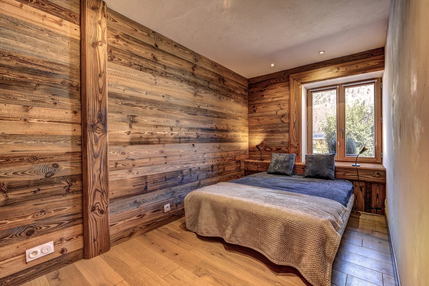 Photo of MORZINE - A fully-renovated, 3-bedroom apartment close to Morzine