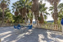 Beautiful family property - unobstructed view - Biot — photo 4 of 7