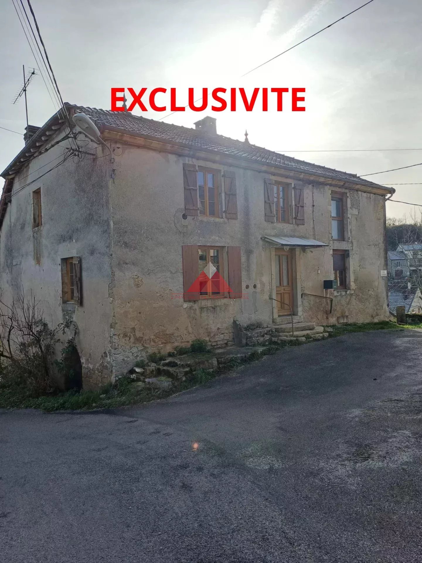 Agence immobilière de 