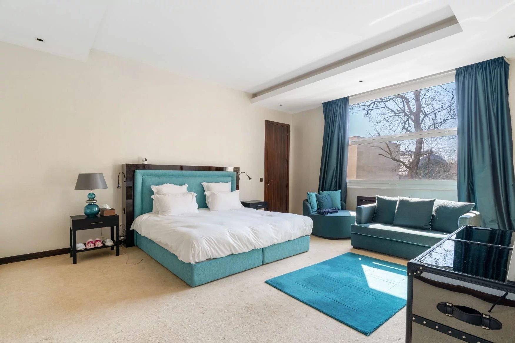 6 Bedroom Apartment/Flat's Image 4