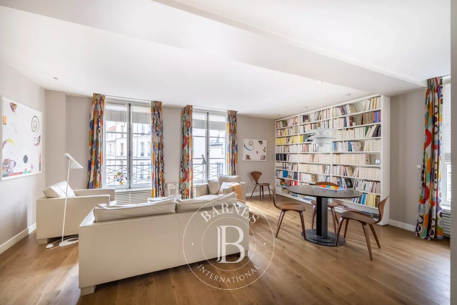 Daire Paris 3ème - picture 6