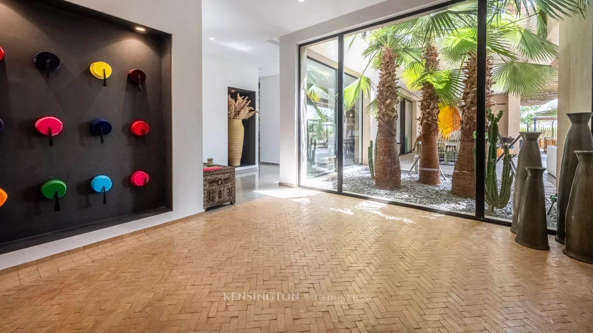 6 Bedroom Villa/Townhouse's Image 27
