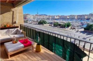À Vendre – Appartement d’exception avec vue panoramique sur le Vieux-Port