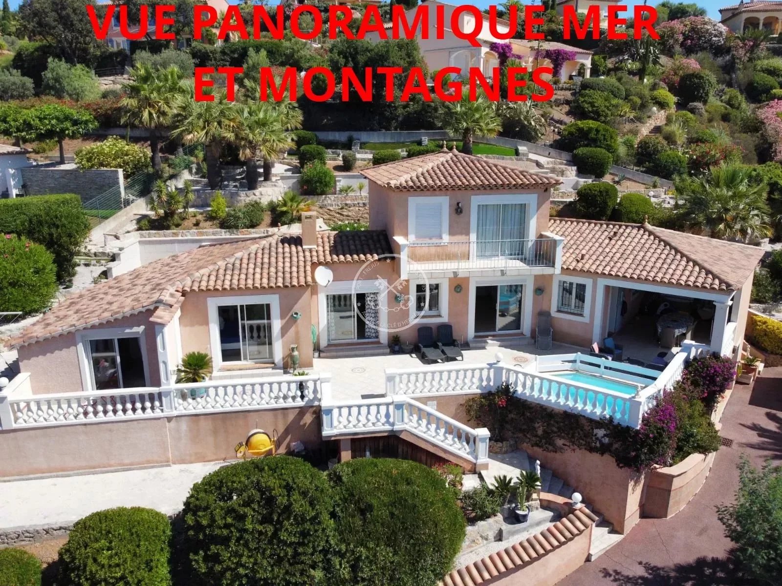 Sale Villa Roquebrune-sur-Argens