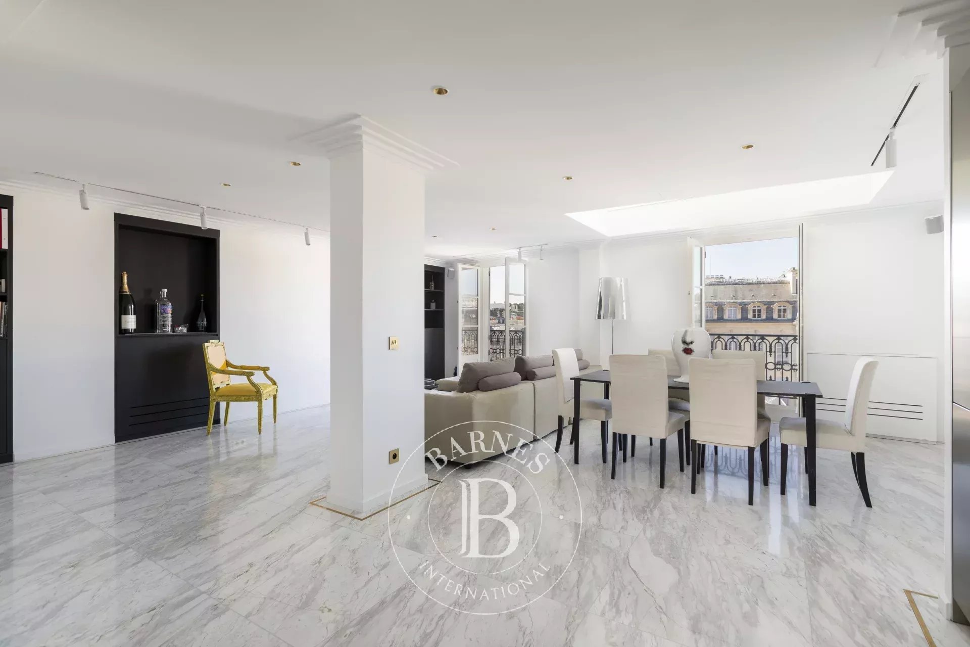 Daire Paris 8ème - picture 4