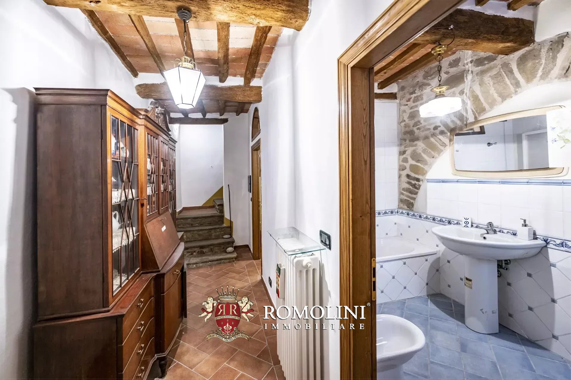 CIELOTERRA RISTRUTTURATO IN VENDITA NEL CENTRO STORICO DI SANSEPOLCRO