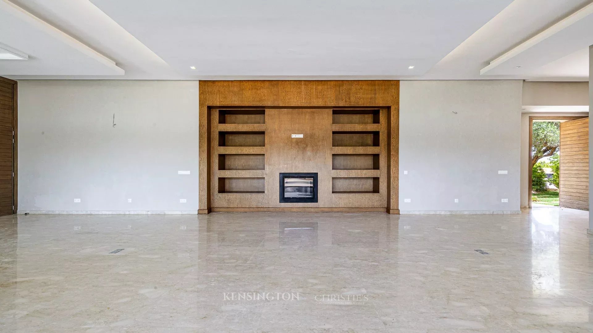 4 Bedroom Villa/Townhouse's Image 8