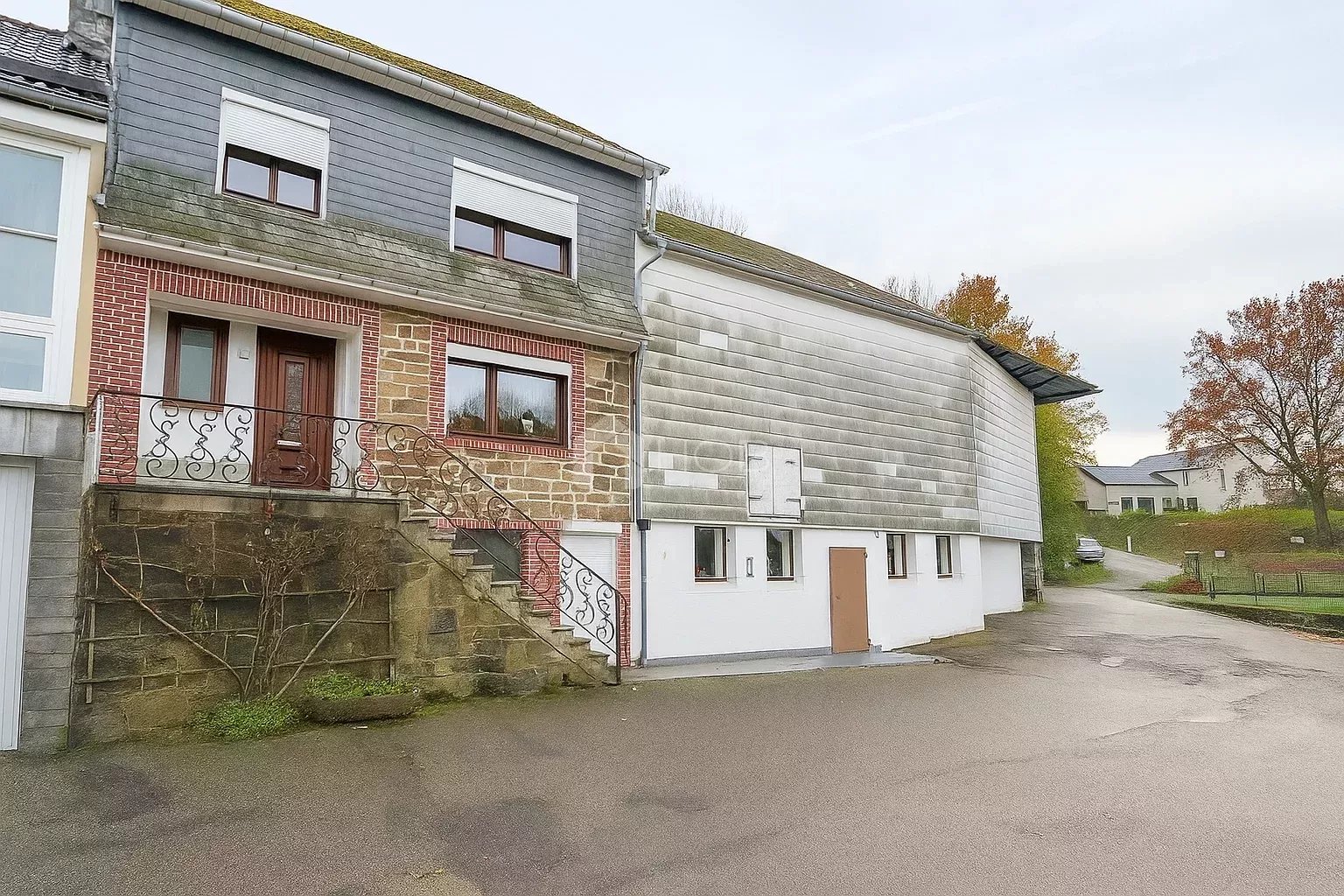 Haus zum Verkauf in Bracht