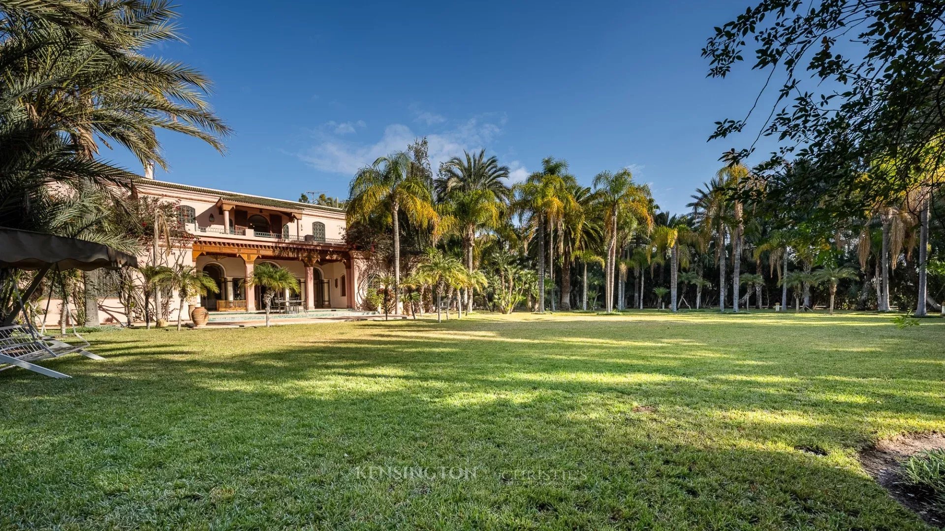 6 Bedroom Villa/Townhouse's Image 77