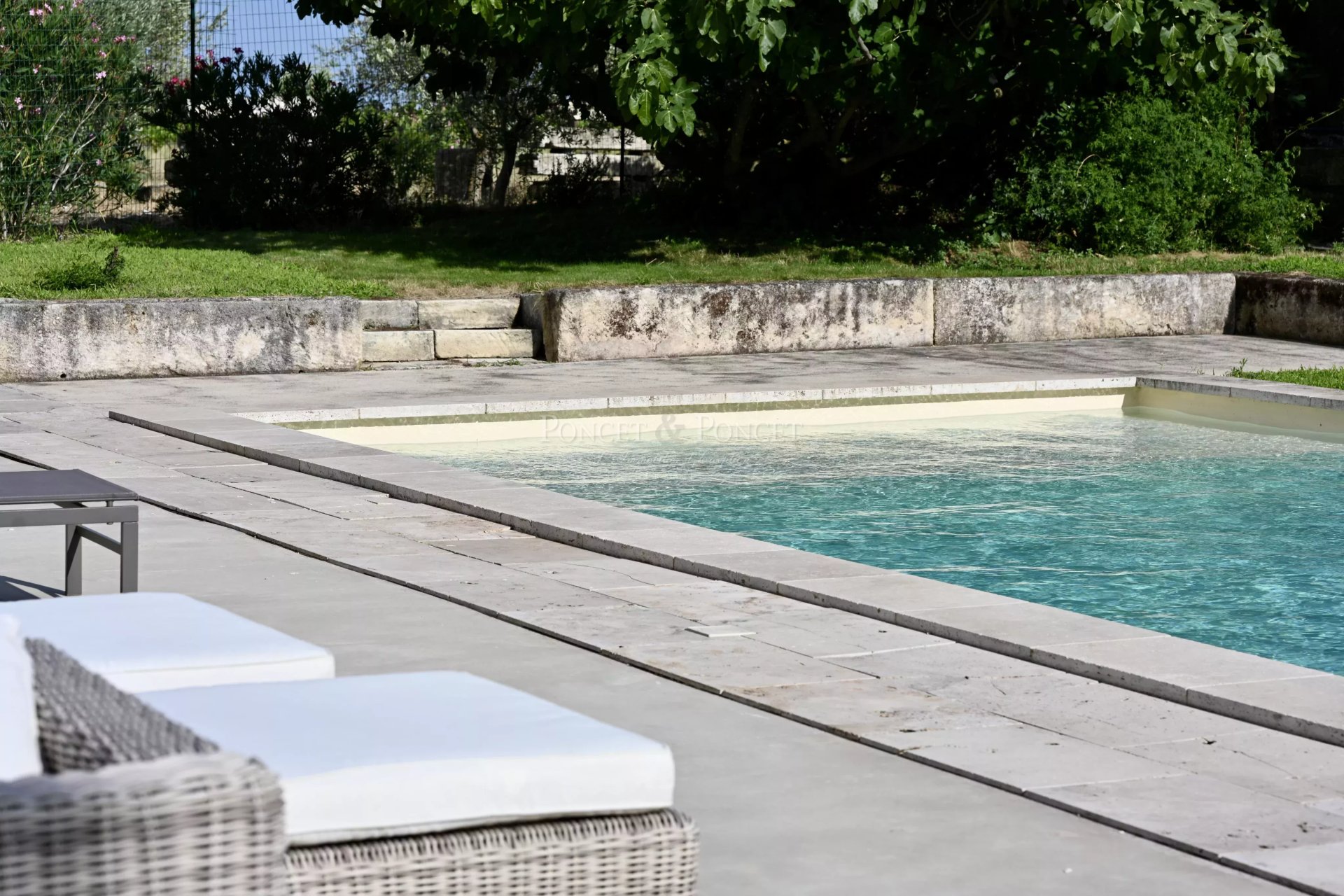 10 Bedroom Villa/Townhouse's Image 6