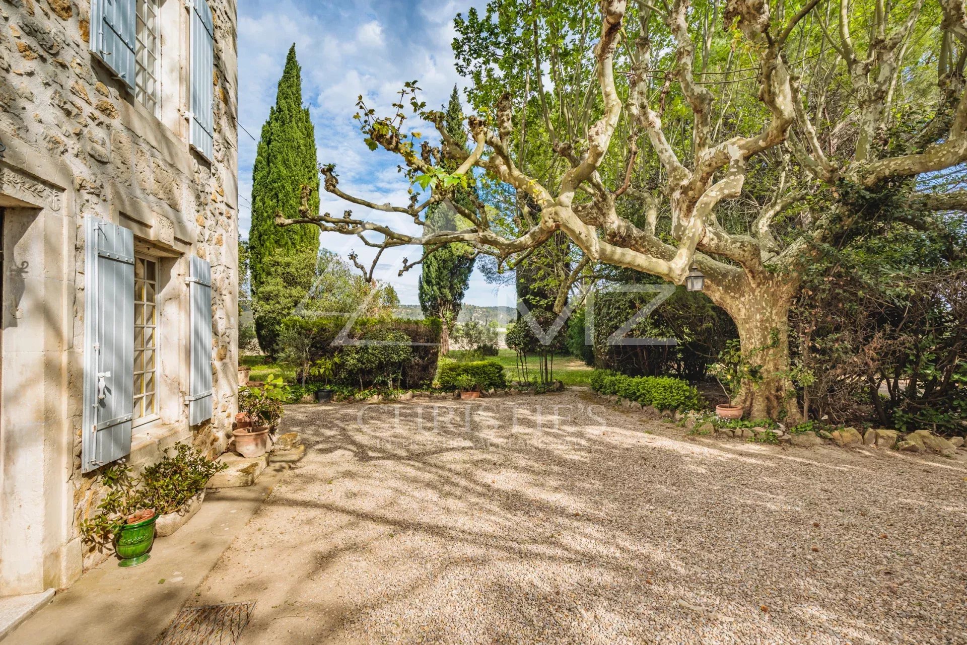 4 Bedroom Villa/Townhouse's Image 8