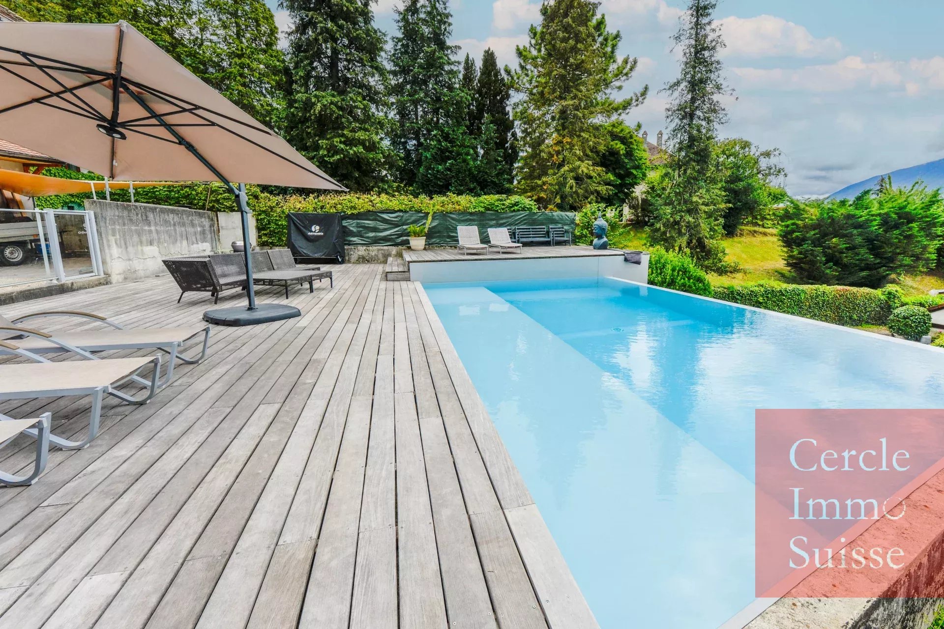 Appartement de Prestige Rénové en vente à VEYRIER DU LAC avec Vue Panoramique sur le Lac d'Annecy - Photo 5
