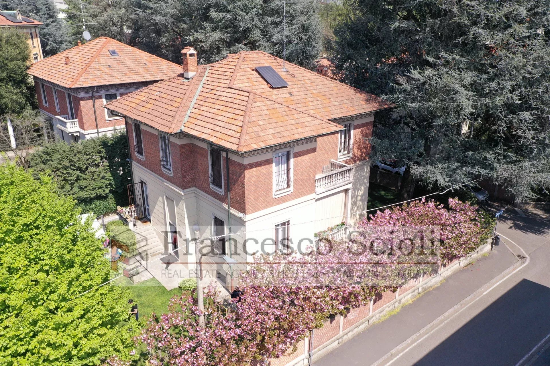 Vendita Villa Saronno Santuario