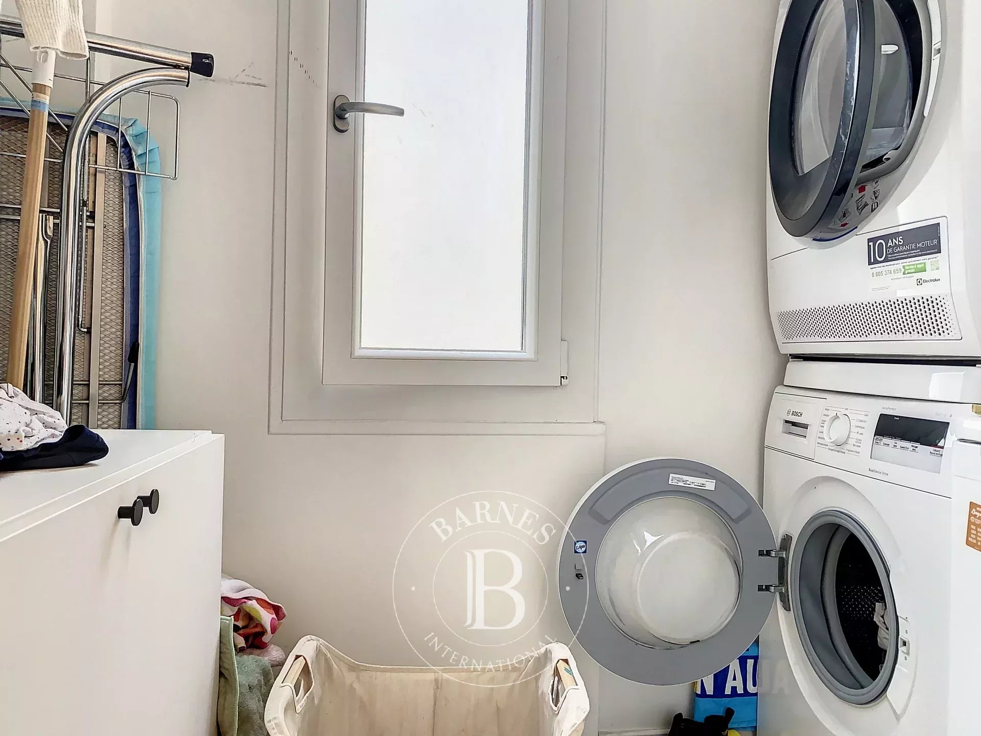 Daire Paris 9ème - picture 27