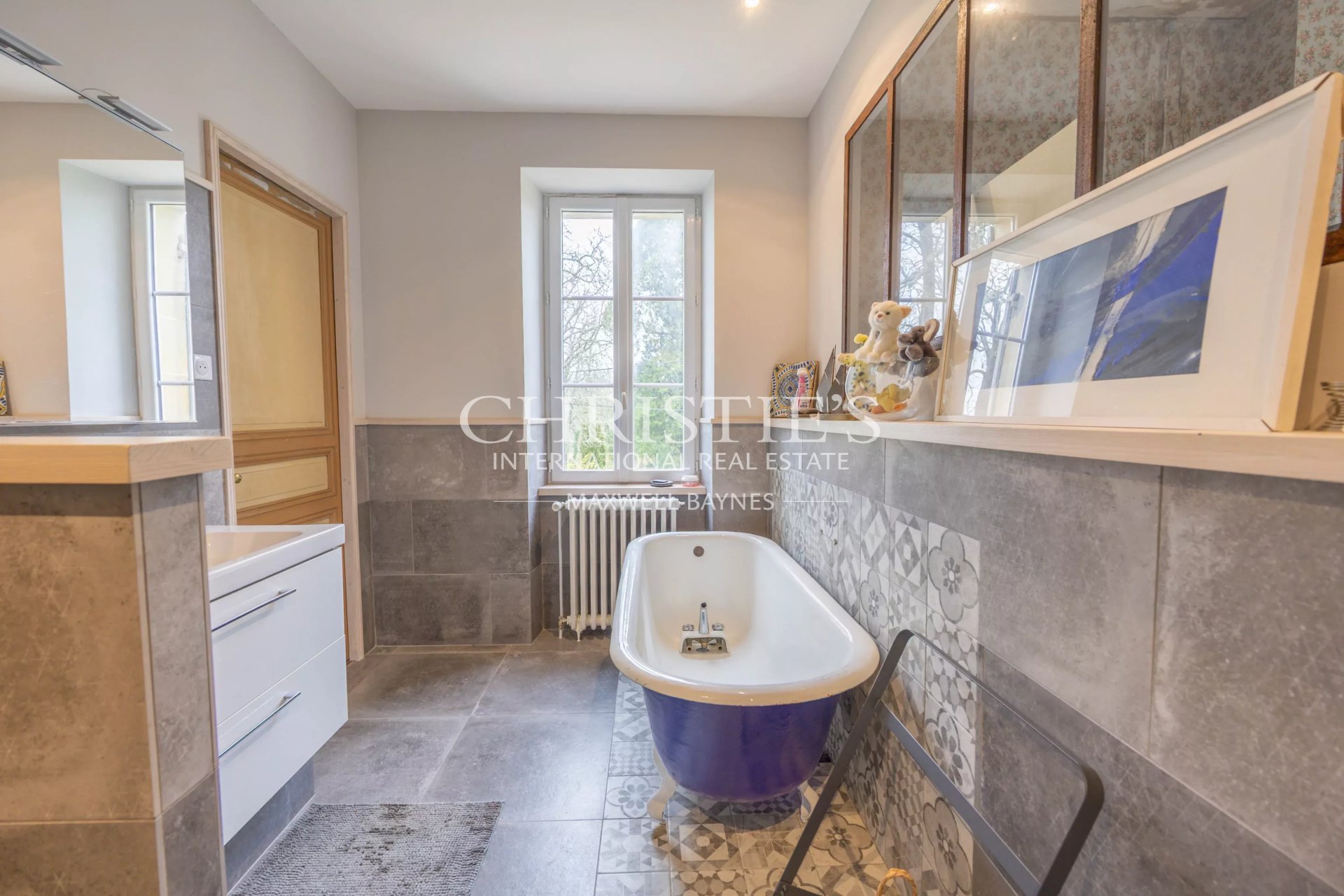 10 Bedroom Chateau's Image 19
