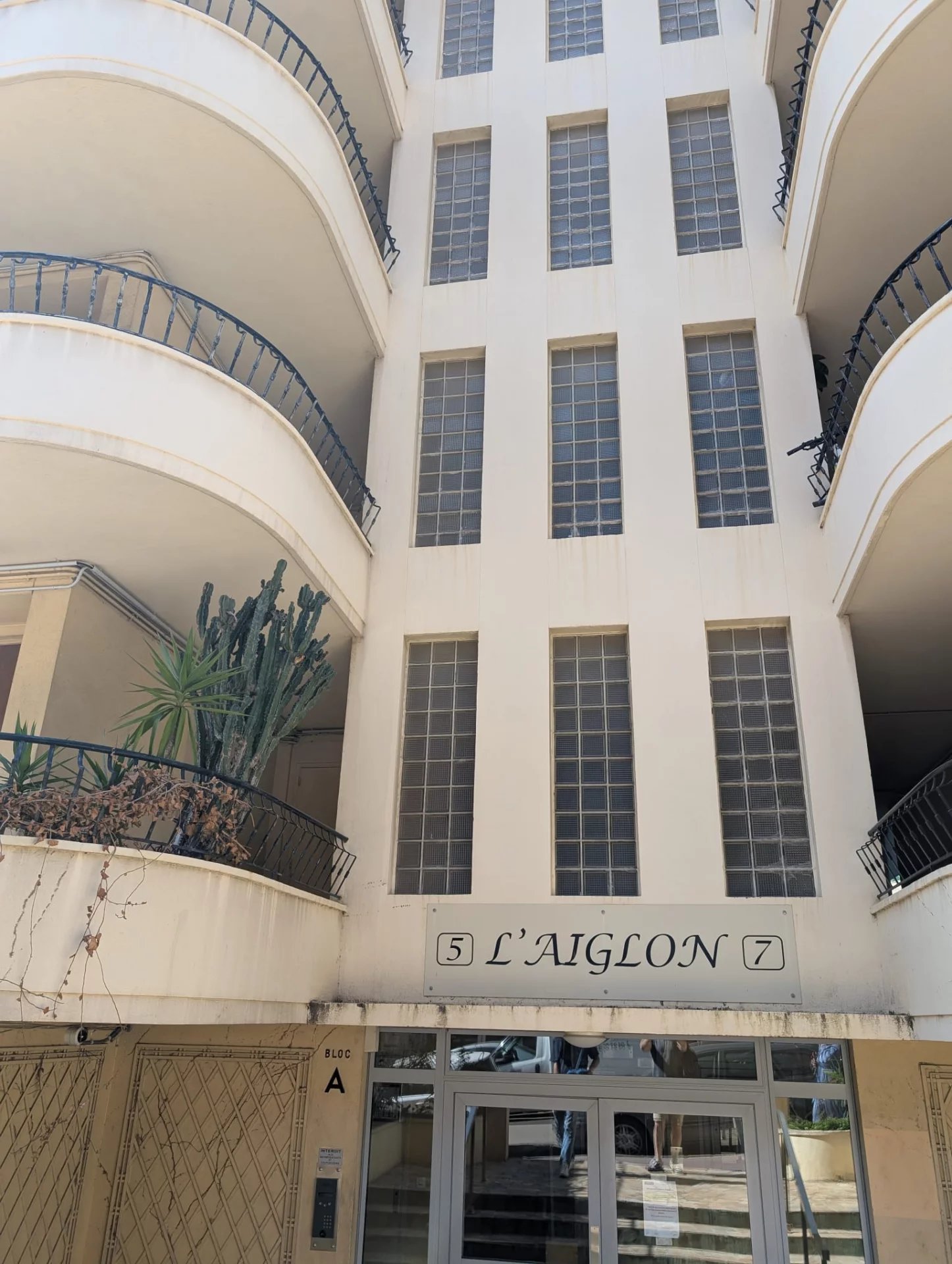 Appartement T4 avec balcon et garage